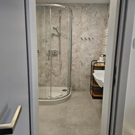 Harmony House לינה וארוחת בוקר 3*