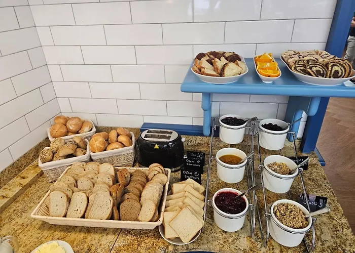 Harmony House Bed & Breakfast 3*